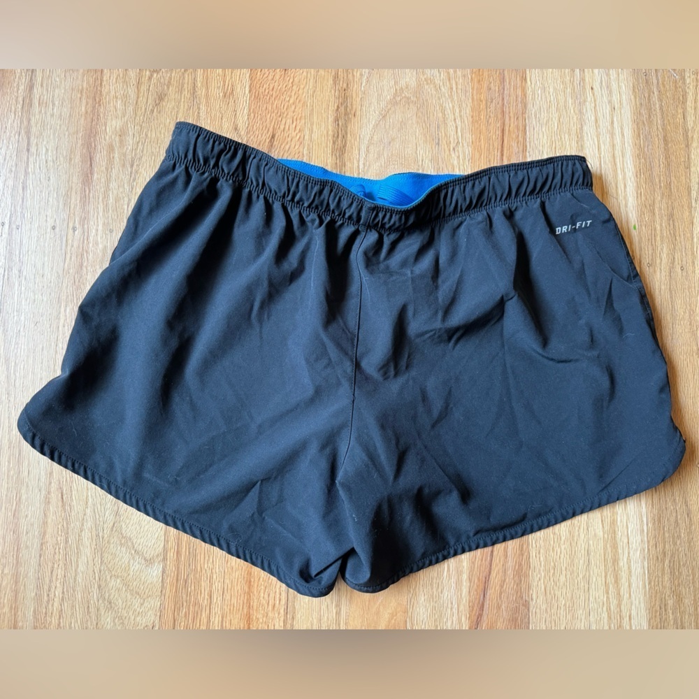 Nike Dri-fit Hybrid Running Shorts Size Medium - Picture 4 of 6